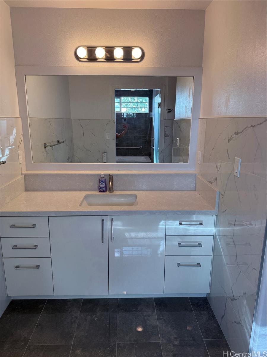 1380 Hoona St Pearl City - Rental - photo 14 of 23