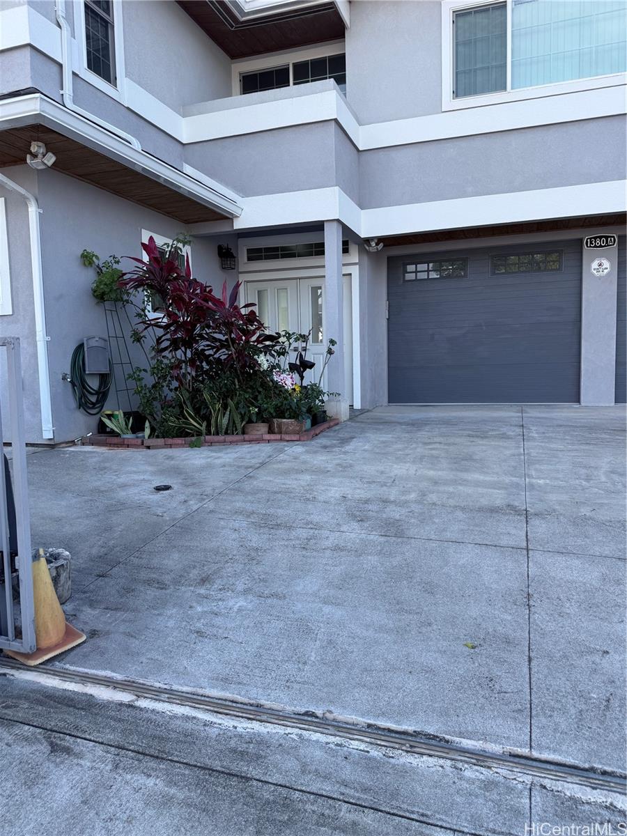 1380 Hoona St Pearl City - Rental - photo 22 of 23