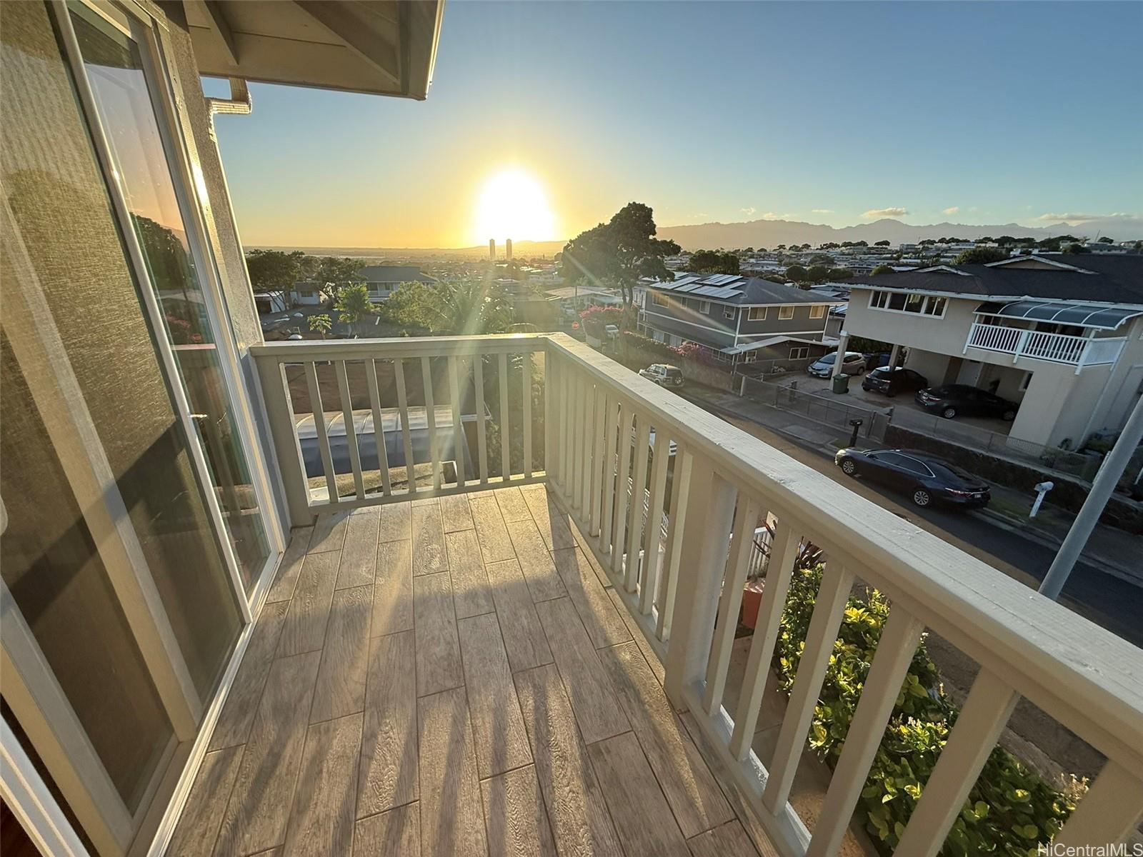 1380-B Hoona Street Pearl City - Rental - photo 14 of 22