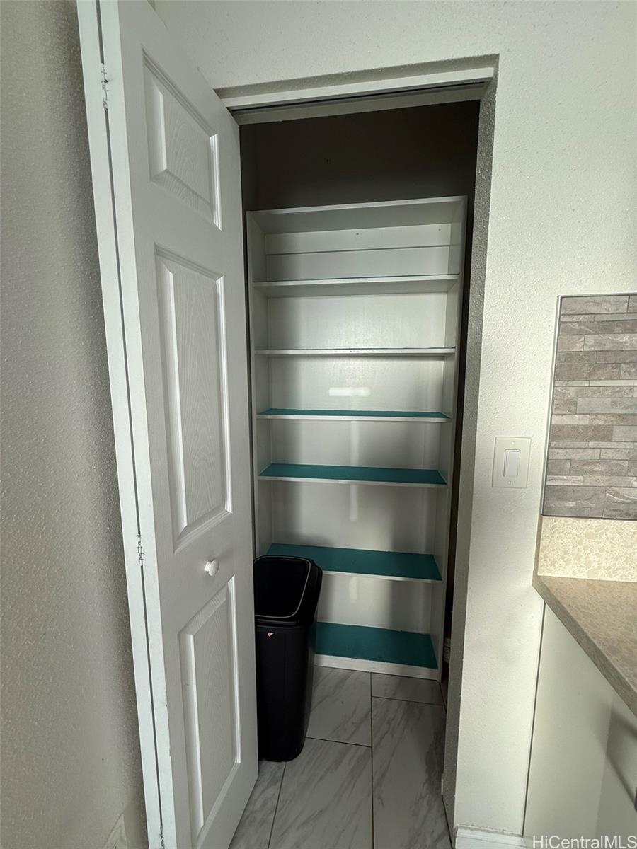 1380-B Hoona Street Pearl City - Rental - photo 4 of 22