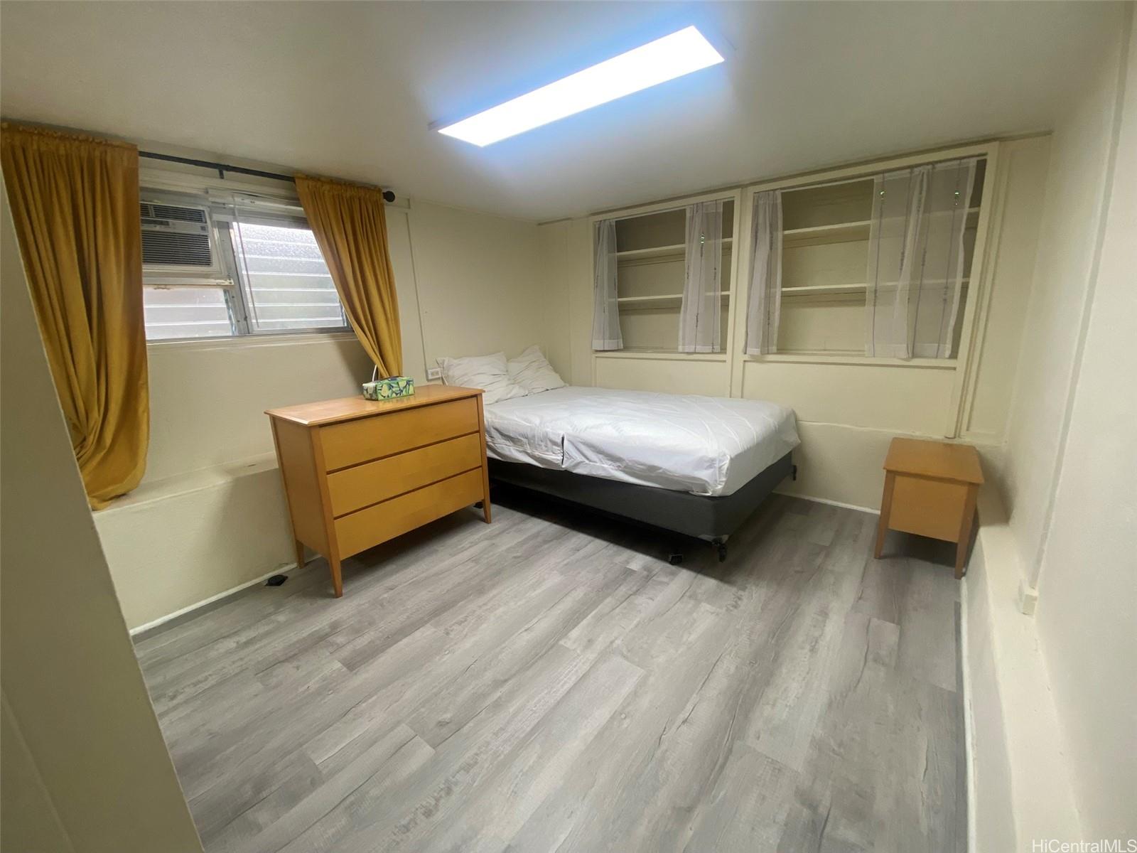 1382 Frank St Honolulu - Rental - photo 8 of 10