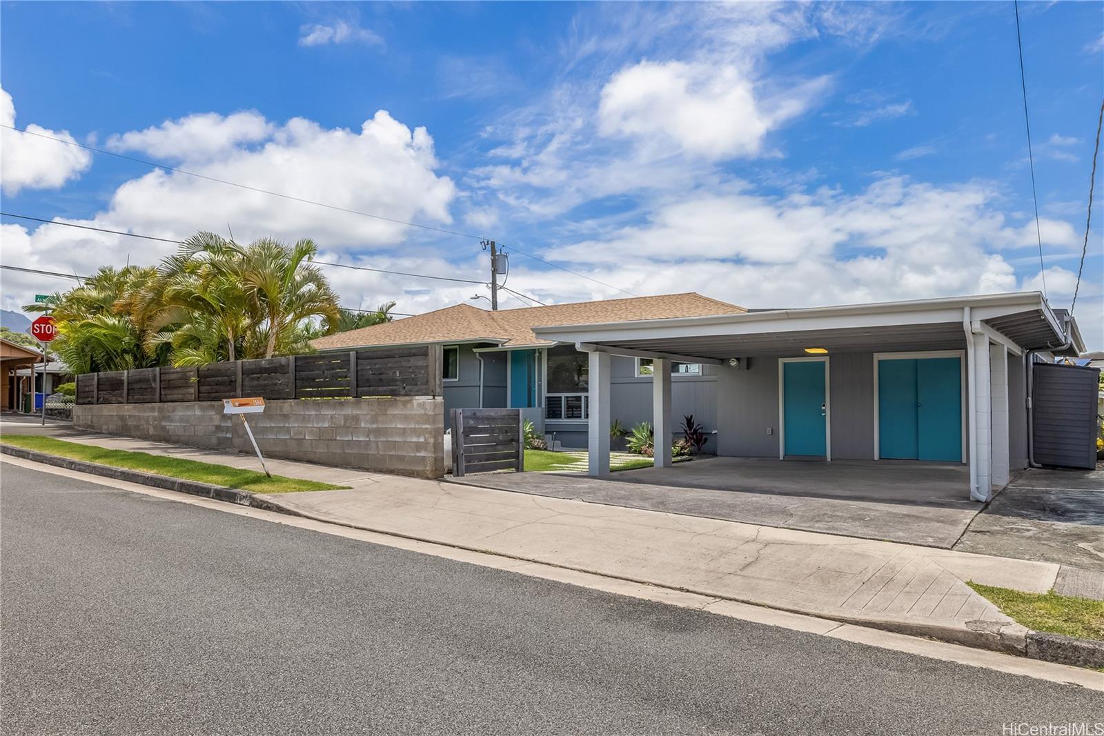 1384  Nanawale Place Enchanted Lake, Kailua home - photo 24 of 25
