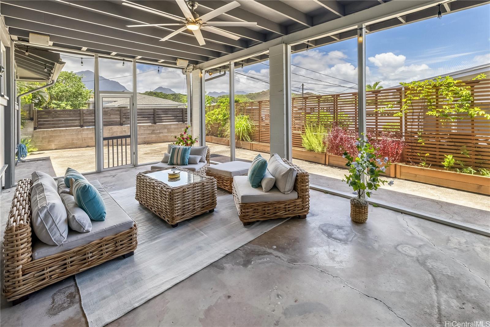 1384 Nanawale Pl Kailua - Rental - photo 19 of 22