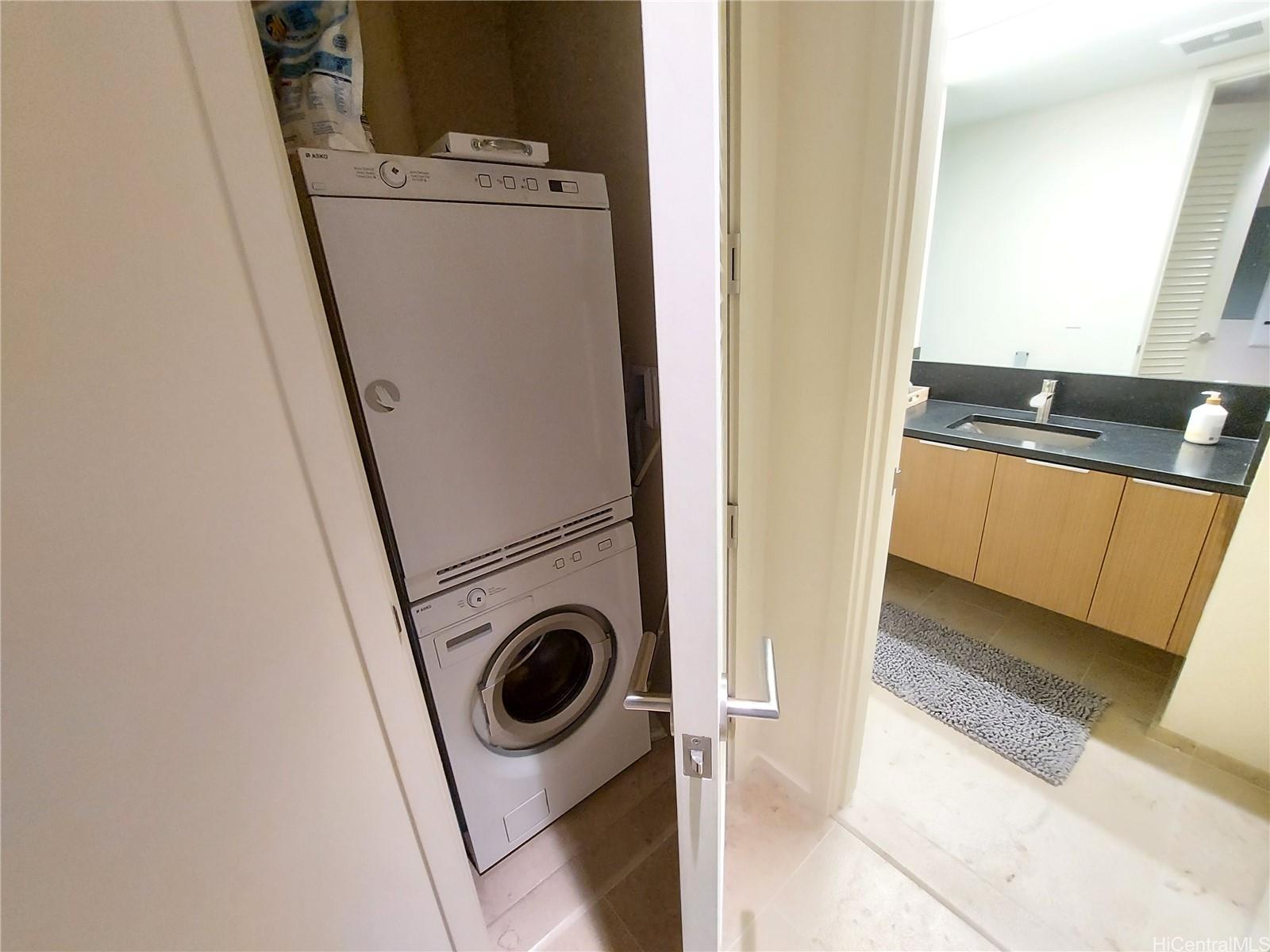 1388 Ala Moana Blvd Honolulu - Rental - photo 6 of 13