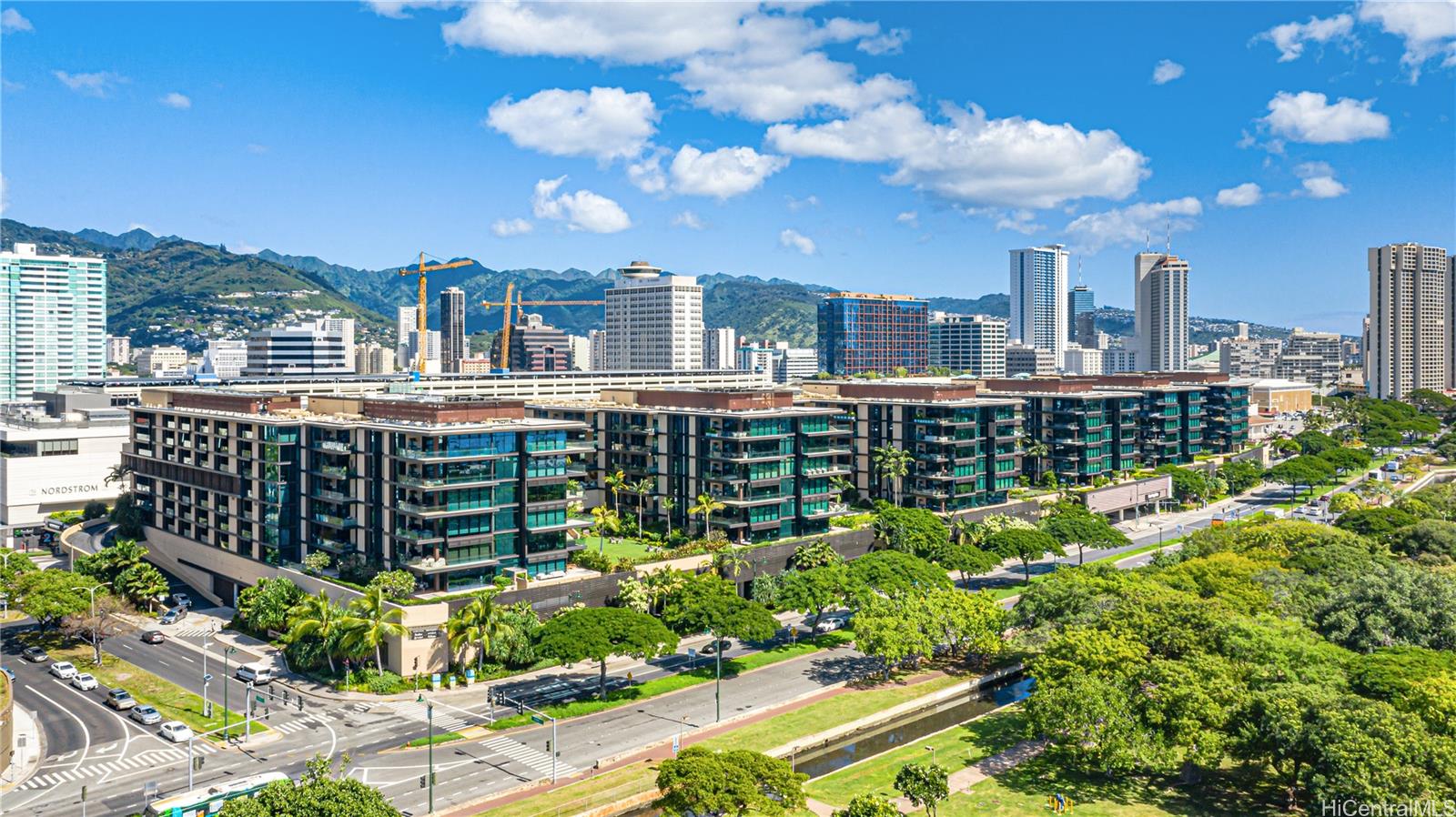 Park Lane condo # 1405, Honolulu, Hawaii - photo 20 of 21