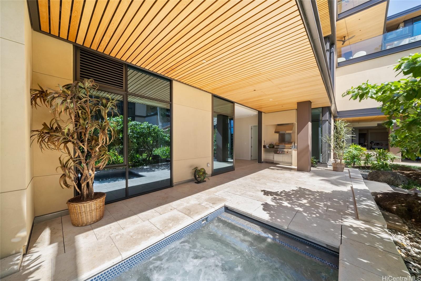 Park Lane condo # 2302, Honolulu, Hawaii - photo 11 of 25