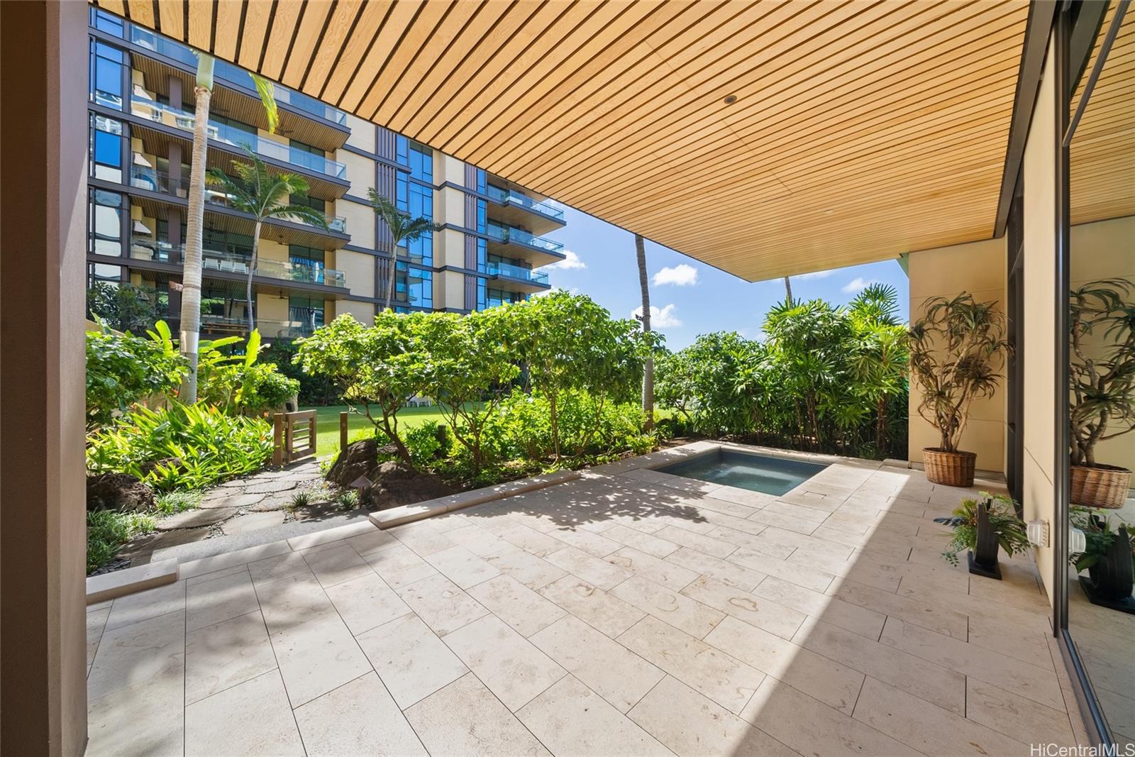 Park Lane condo # 2302, Honolulu, Hawaii - photo 12 of 25