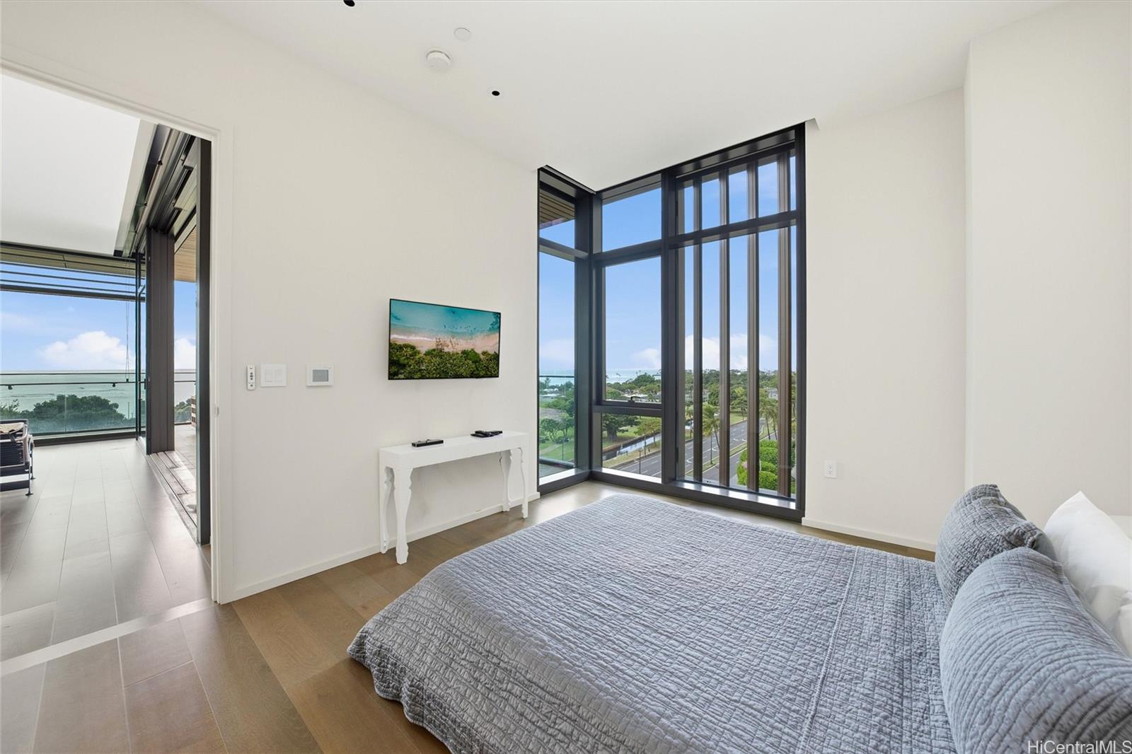 Park Lane condo # 2701, Honolulu, Hawaii - photo 21 of 25