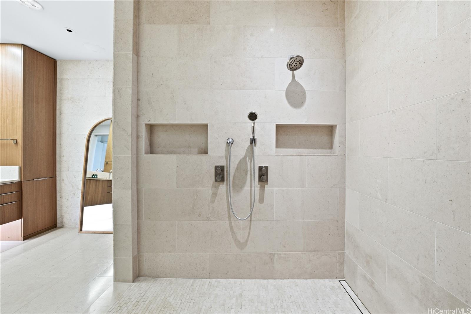 1388 Ala Moana Blvd Honolulu - Rental - photo 13 of 22