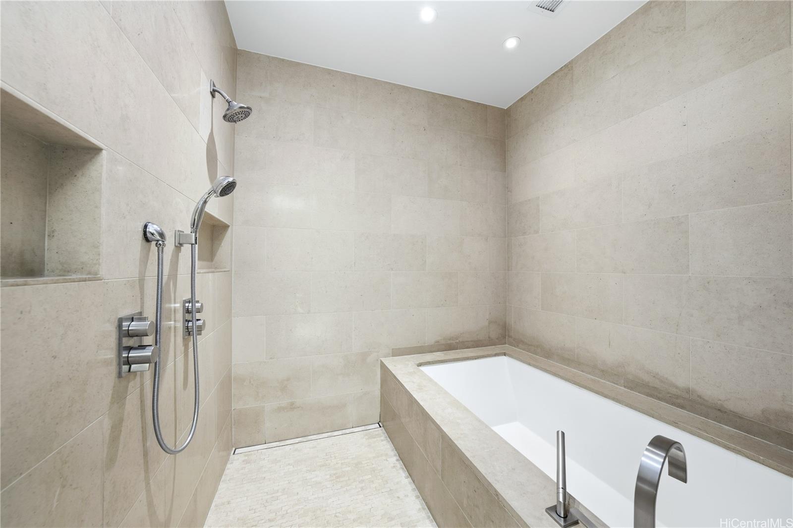 1388 Ala Moana Blvd Honolulu - Rental - photo 14 of 22