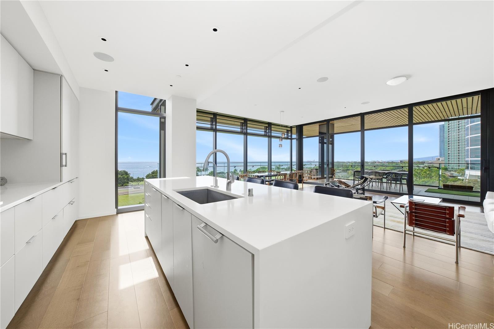 1388 Ala Moana Blvd Honolulu - Rental - photo 4 of 22