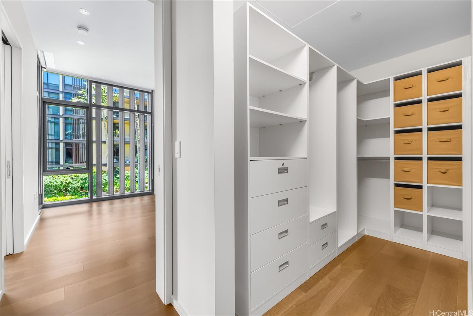 Park Lane condo # 3401, Honolulu, Hawaii - photo 14 of 25