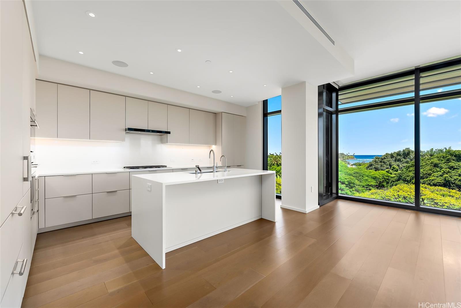 Park Lane condo # 3401, Honolulu, Hawaii - photo 9 of 25