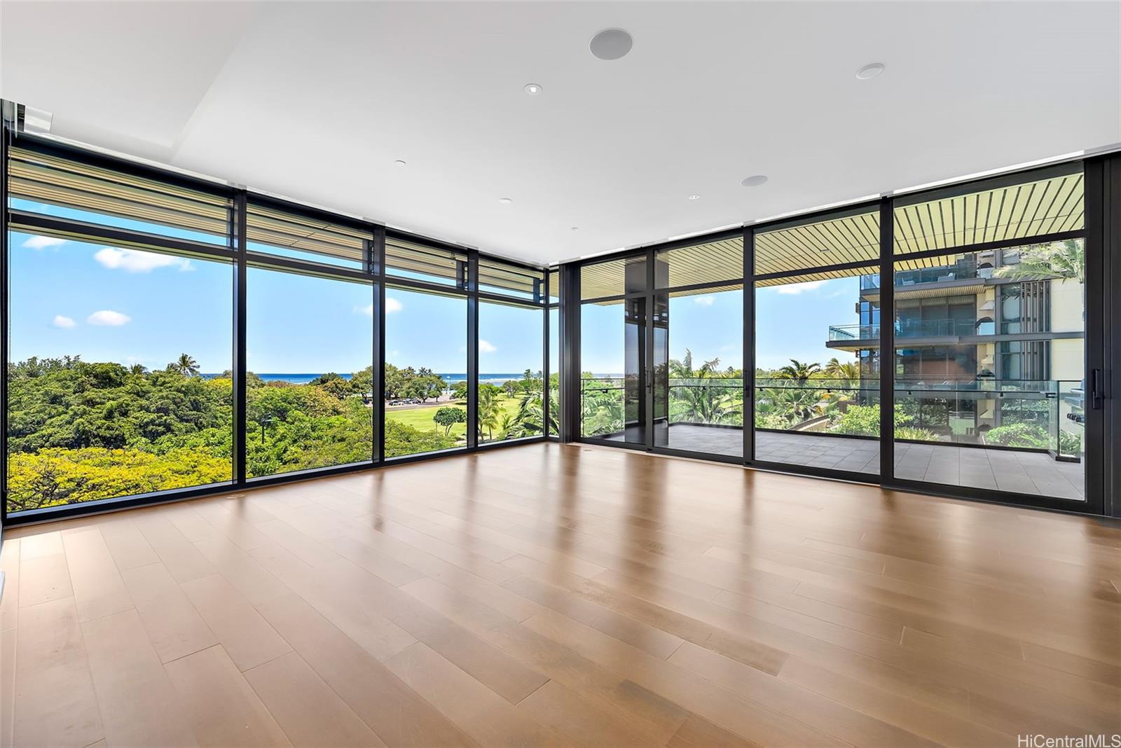 Park Lane condo # 3401, Honolulu, Hawaii - photo 10 of 25