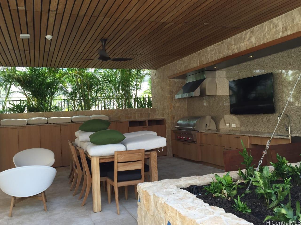 Park Lane condo # 3702, Honolulu, Hawaii - photo 8 of 10