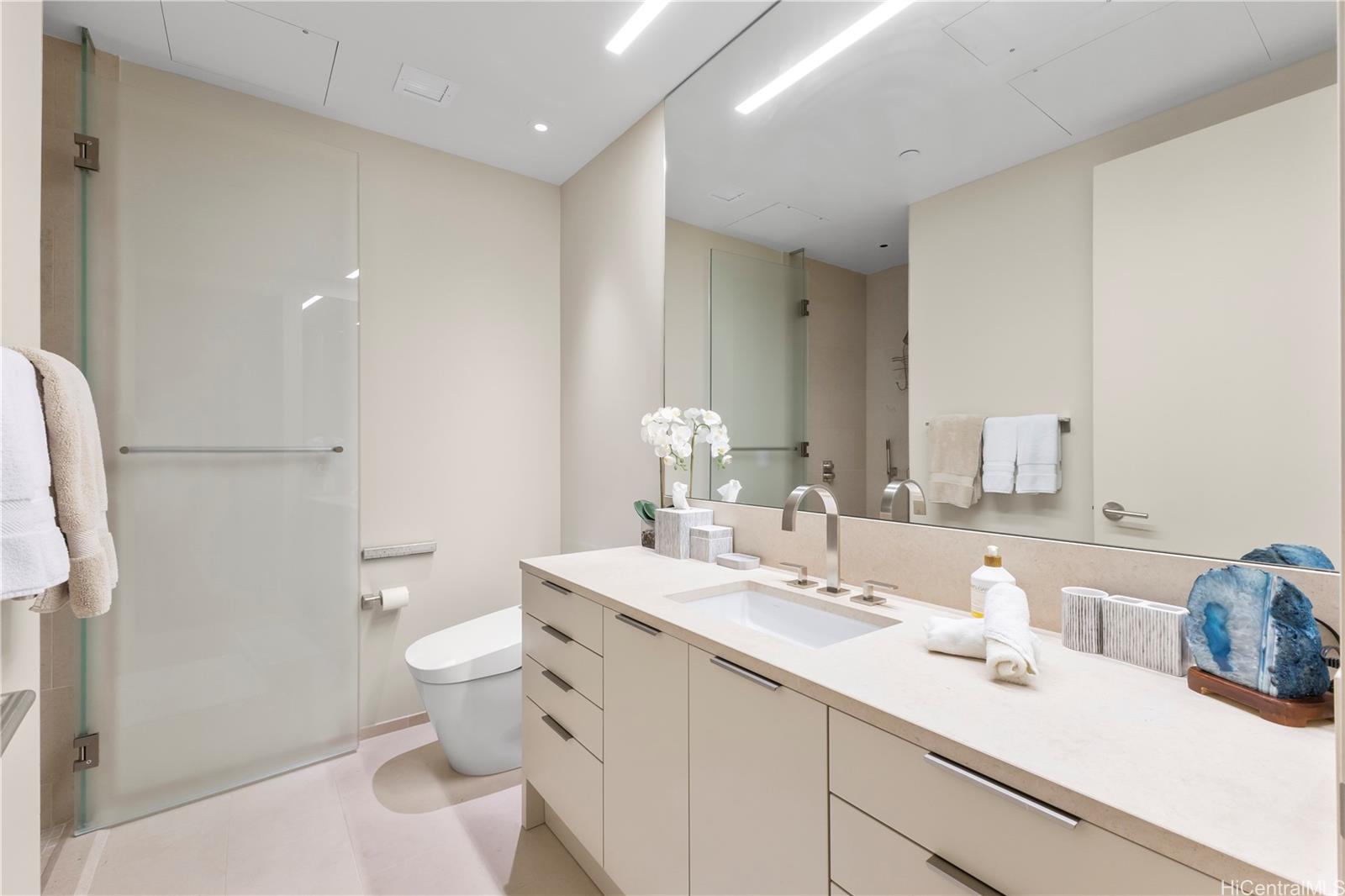 1388 Ala Moana Blvd Honolulu - Rental - photo 14 of 25