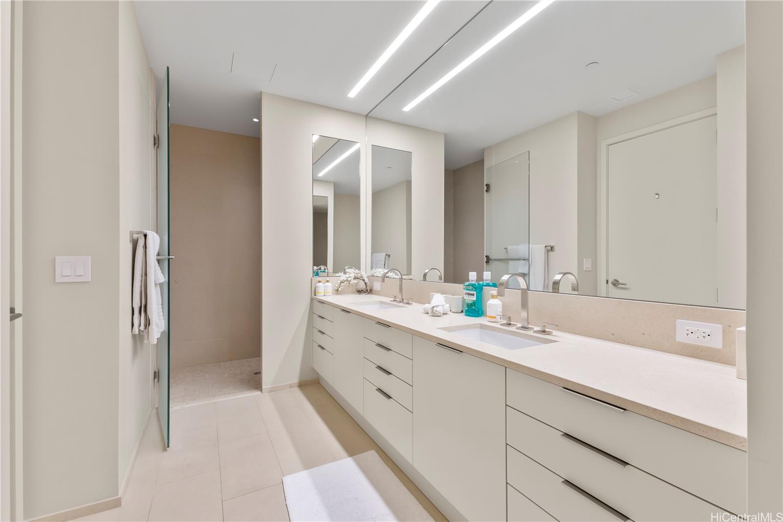 1388 Ala Moana Blvd Honolulu - Rental - photo 16 of 25