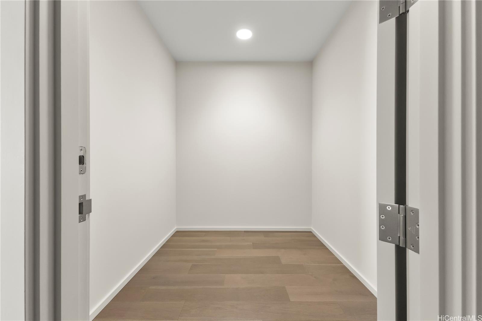 1388 Ala Moana Blvd Honolulu - Rental - photo 19 of 25