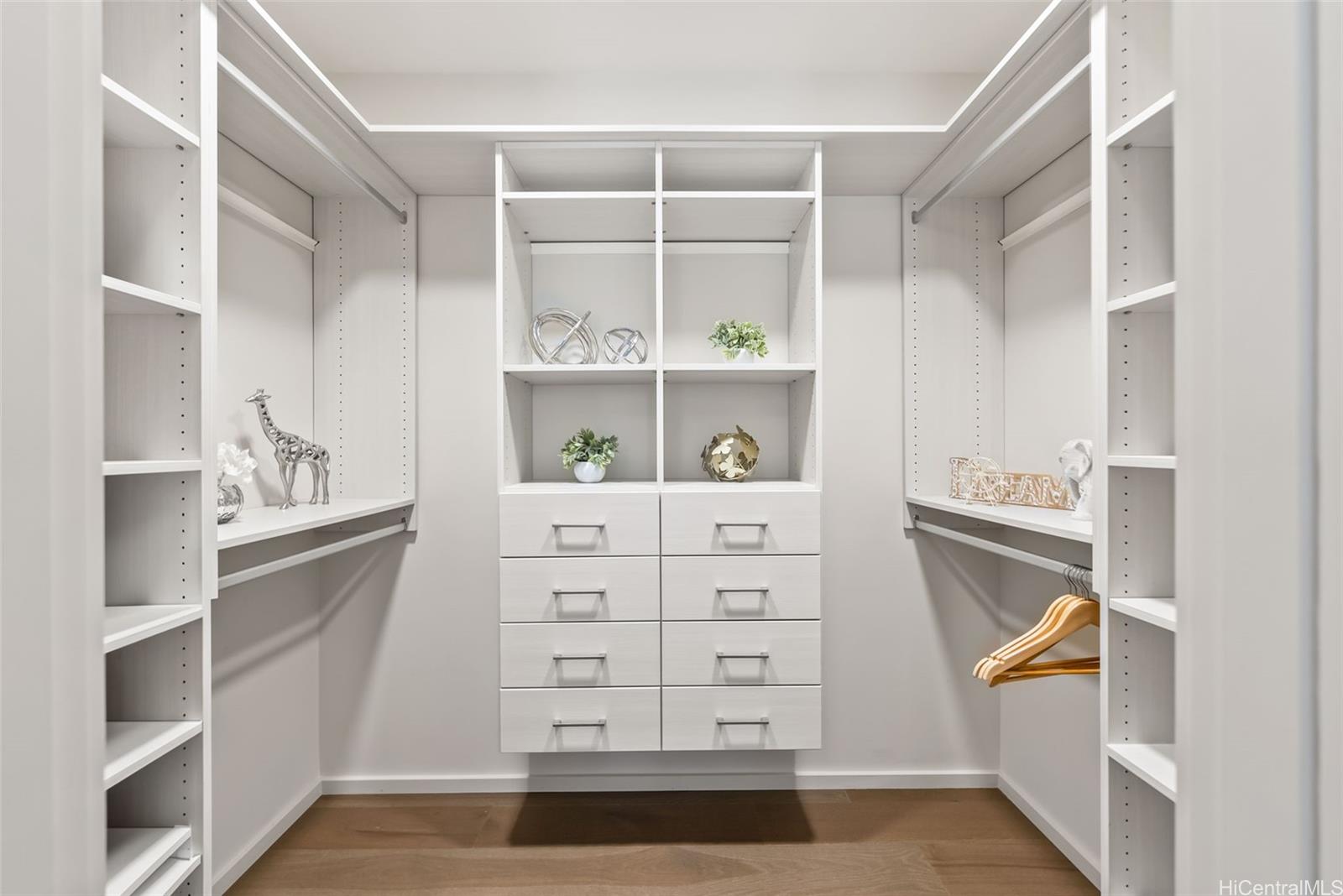 Park Lane condo # 5603, Honolulu, Hawaii - photo 16 of 25