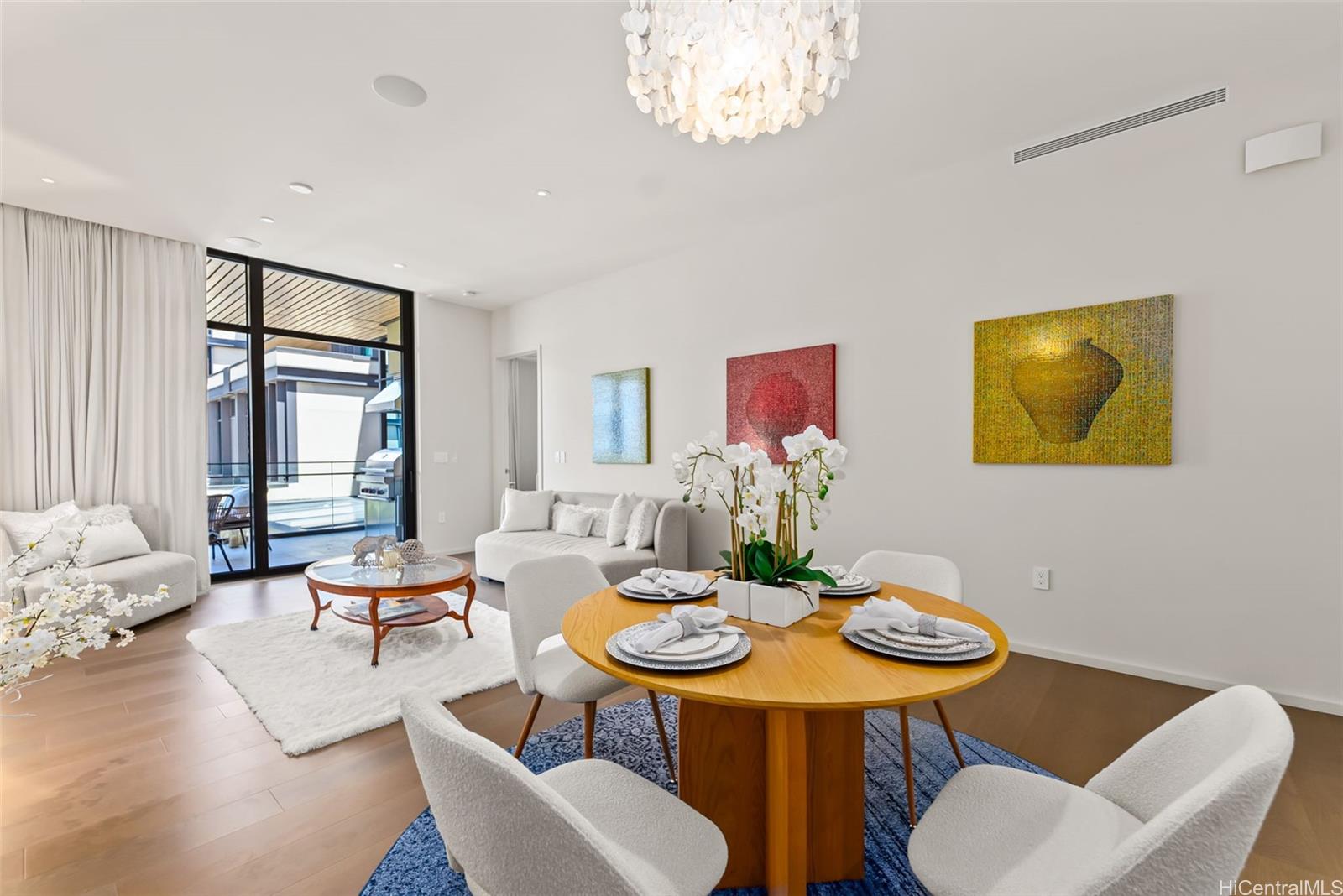 Park Lane condo # 5603, Honolulu, Hawaii - photo 4 of 25