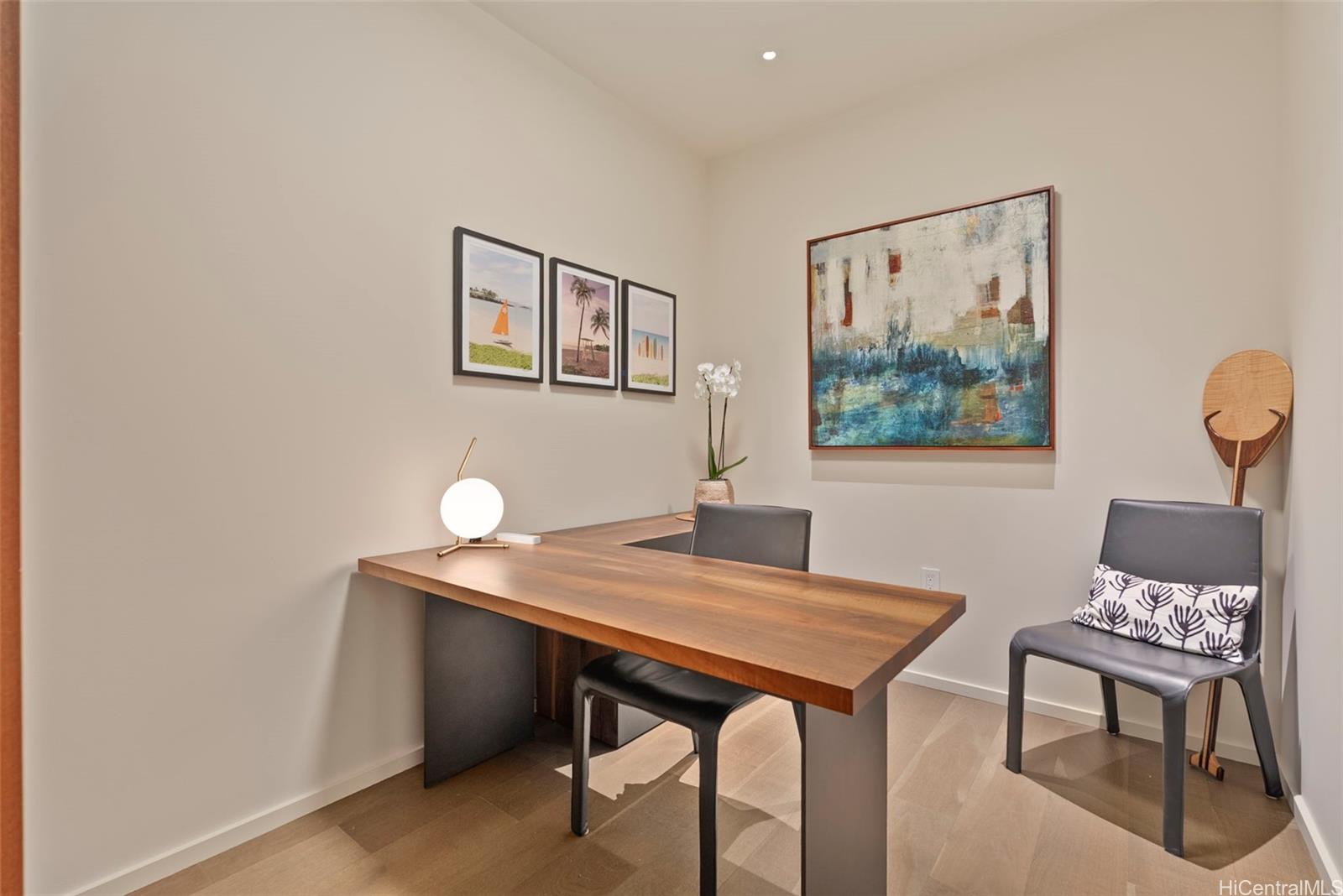 Park Lane condo # 5802, Honolulu, Hawaii - photo 9 of 25