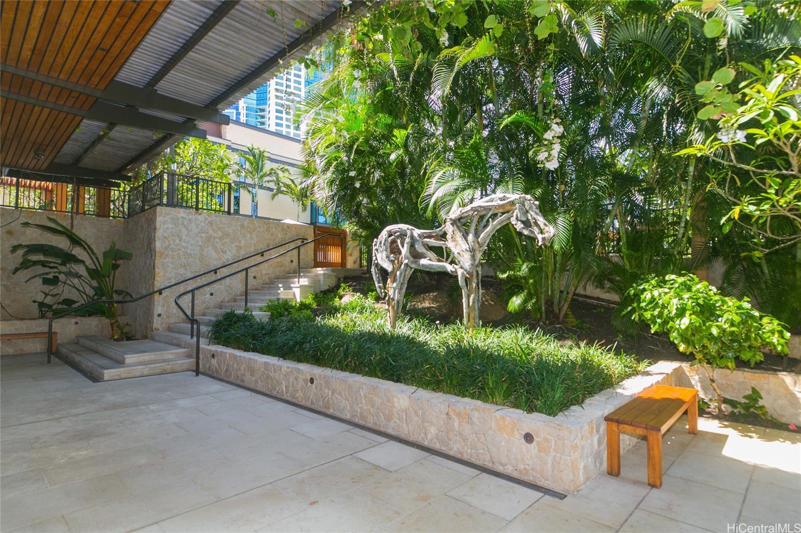 Park Lane condo # 6703, Honolulu, Hawaii - photo 16 of 17