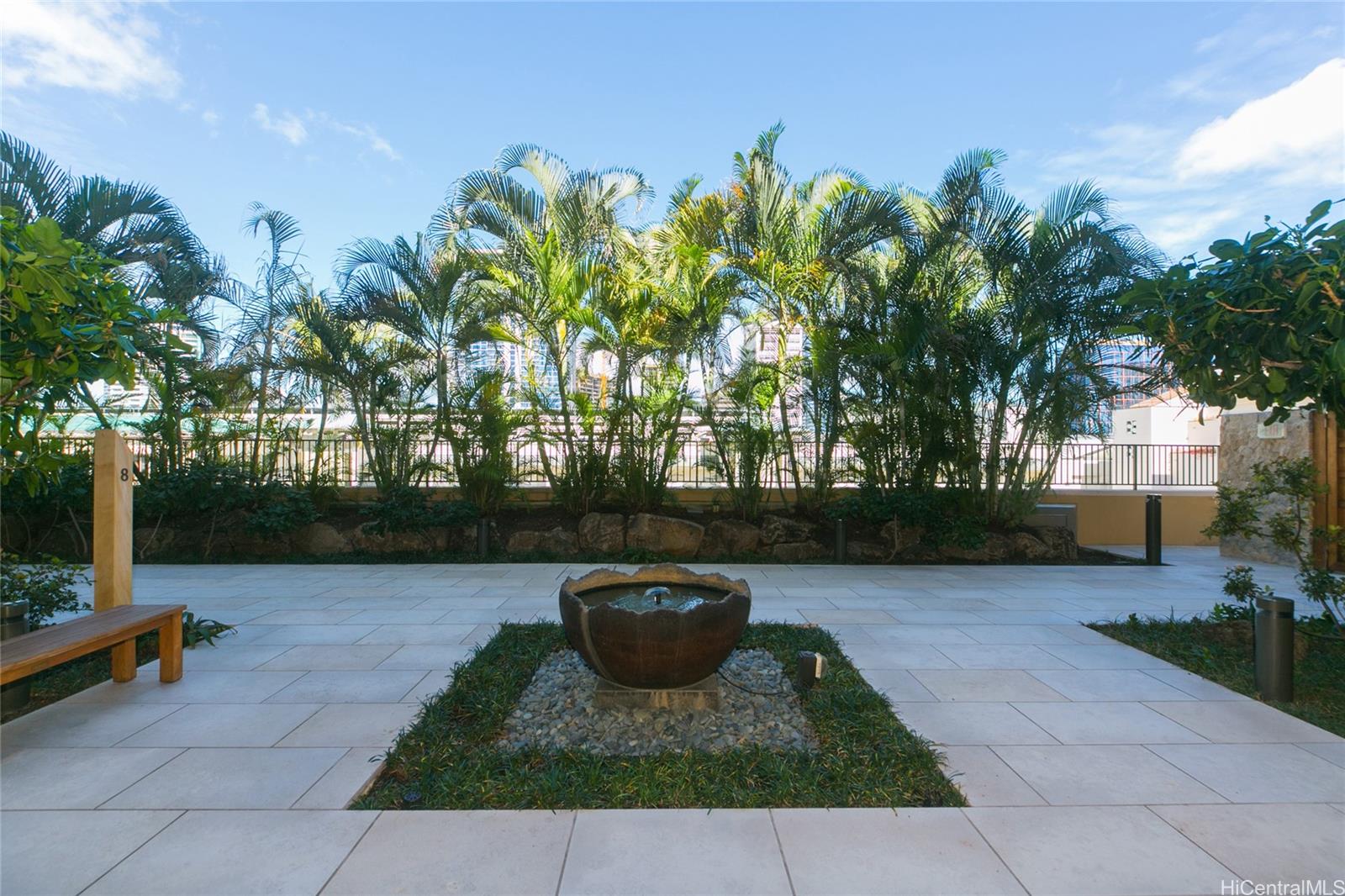 Park Lane condo # 6703, Honolulu, Hawaii - photo 17 of 17