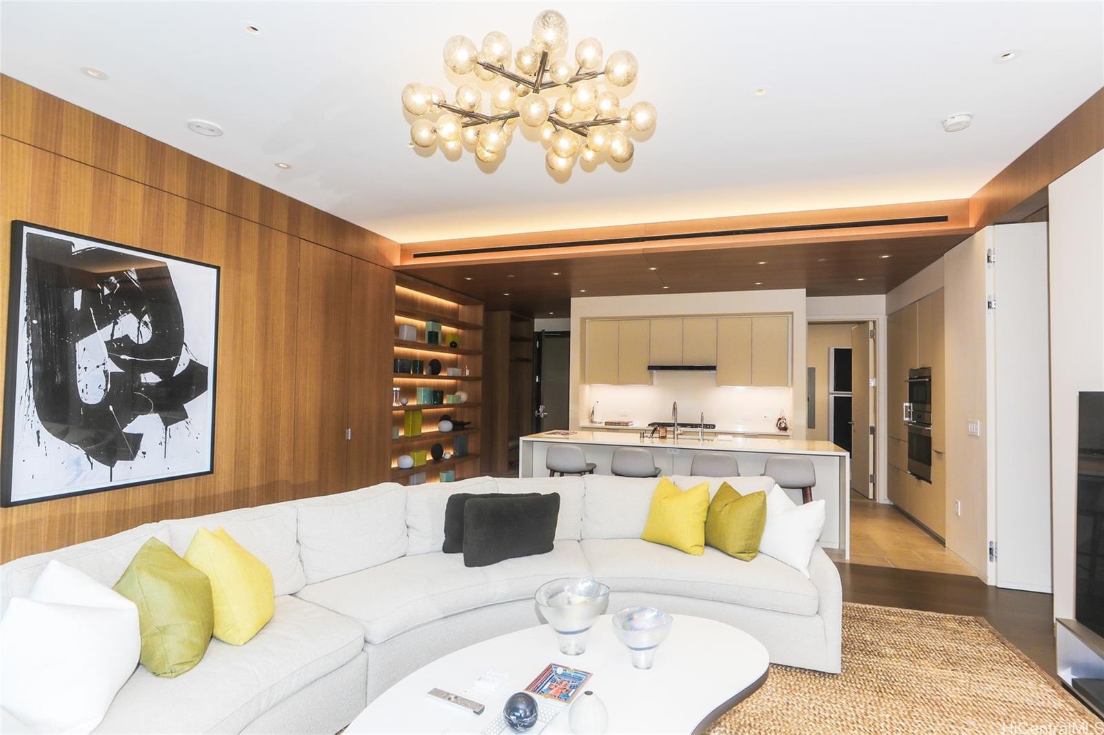 Park Lane condo # 6703, Honolulu, Hawaii - photo 4 of 17