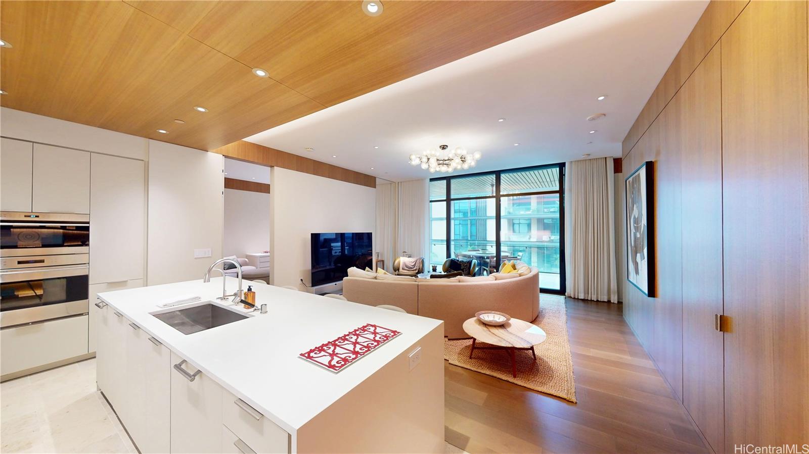 Park Lane condo # 6703, Honolulu, Hawaii - photo 7 of 17