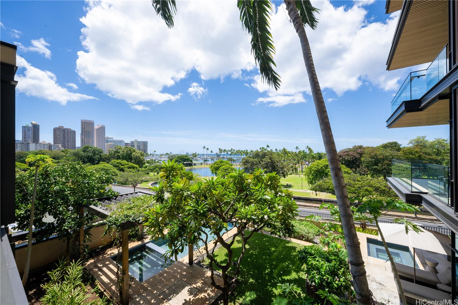 Park Lane condo # 8404, Honolulu, Hawaii - photo 11 of 18