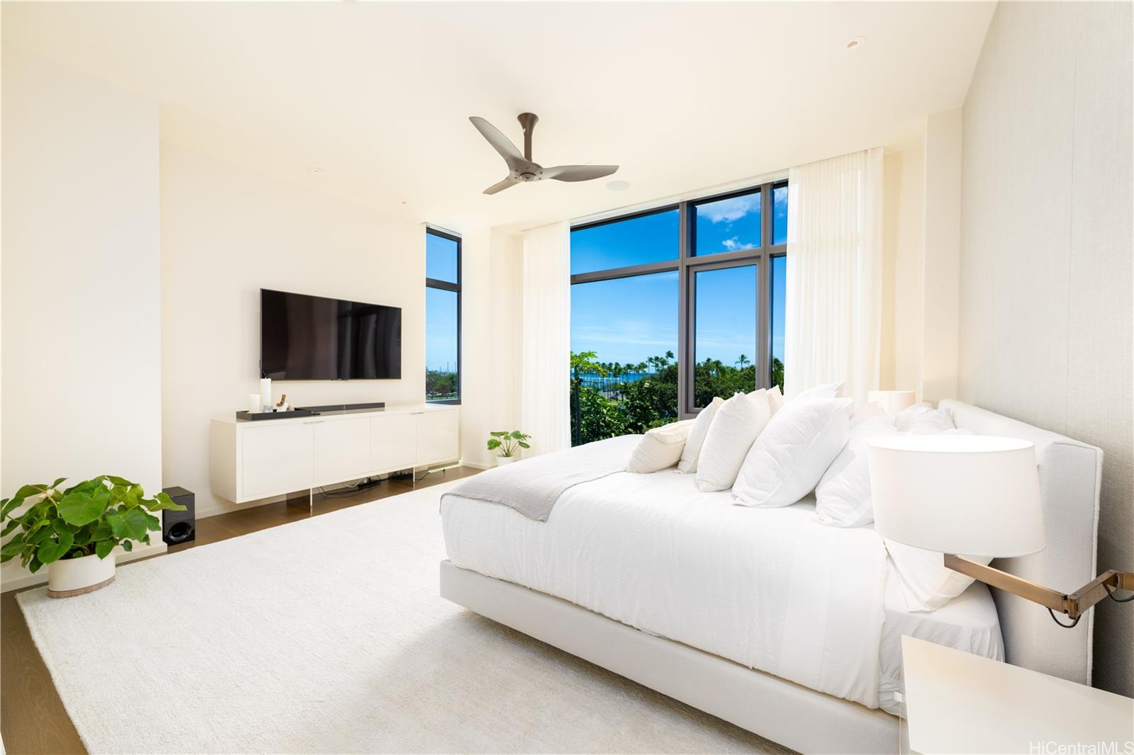 Park Lane condo # 8404, Honolulu, Hawaii - photo 12 of 18