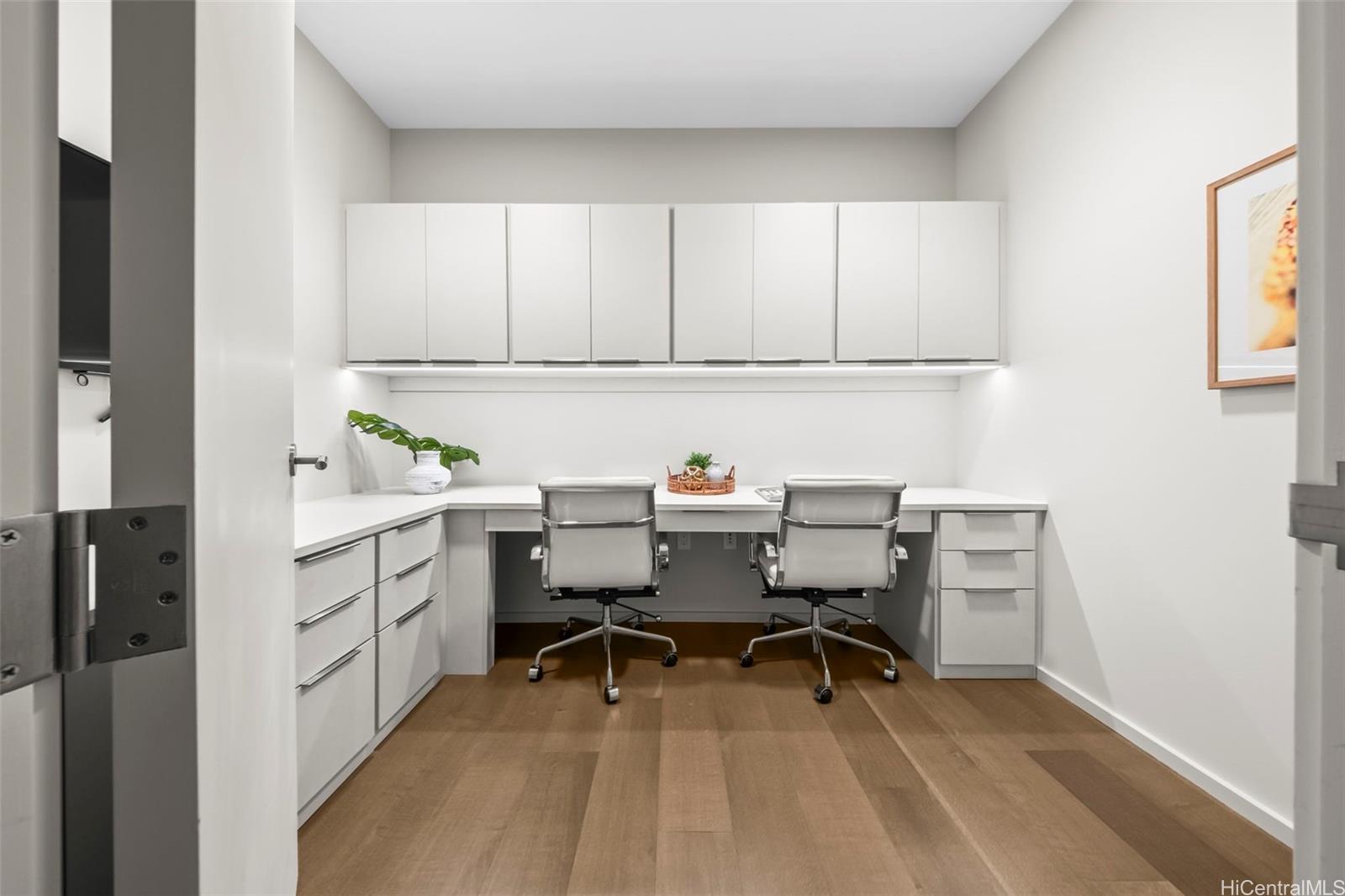 Park Lane condo # 8404, Honolulu, Hawaii - photo 16 of 20