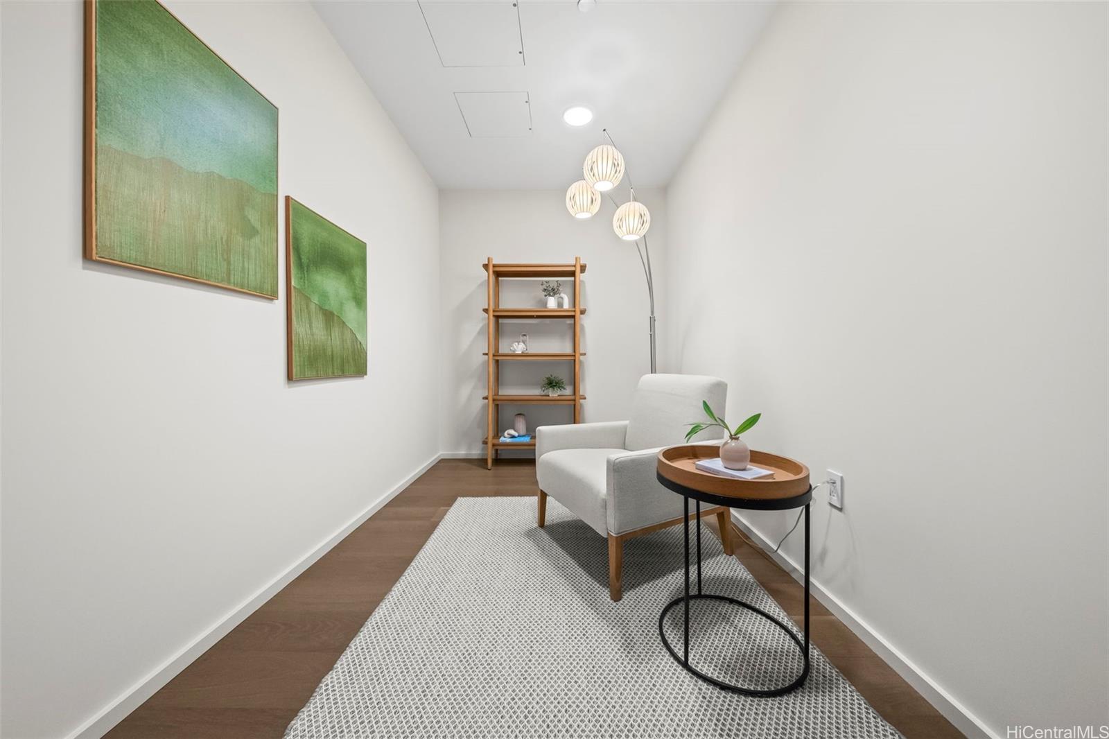 Park Lane condo # 8404, Honolulu, Hawaii - photo 4 of 20