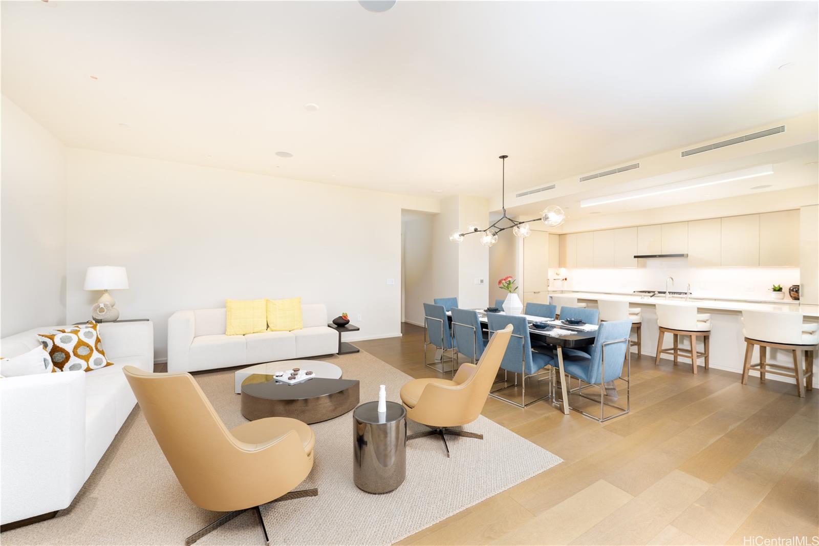 Park Lane condo # 8404, Honolulu, Hawaii - photo 5 of 18