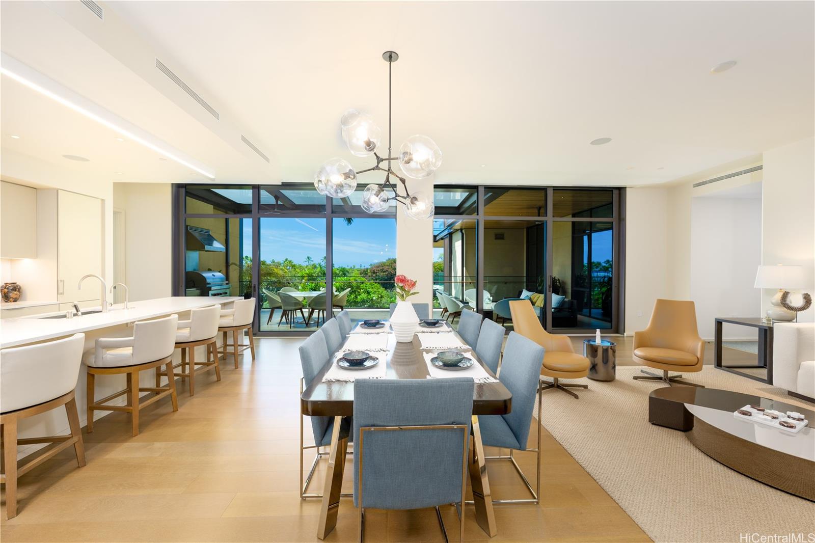 Park Lane condo # 8404, Honolulu, Hawaii - photo 6 of 18