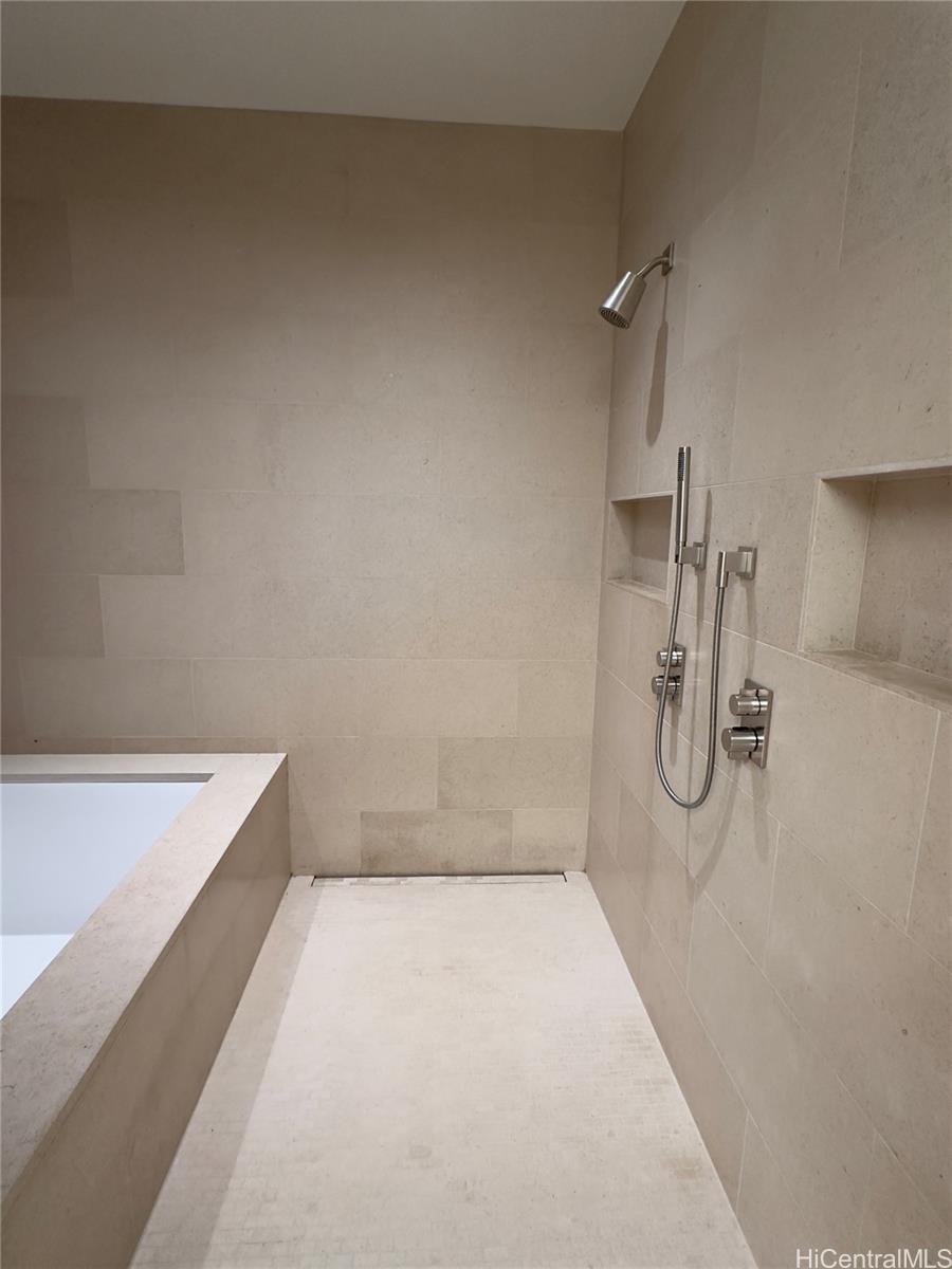 1388 Ala Moana Blvd Honolulu - Rental - photo 8 of 14