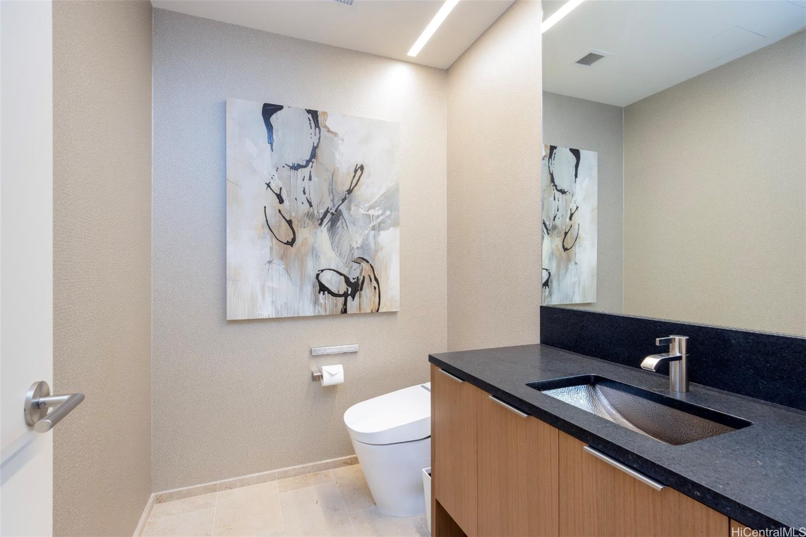 Park Lane condo # 8604, Honolulu, Hawaii - photo 11 of 25