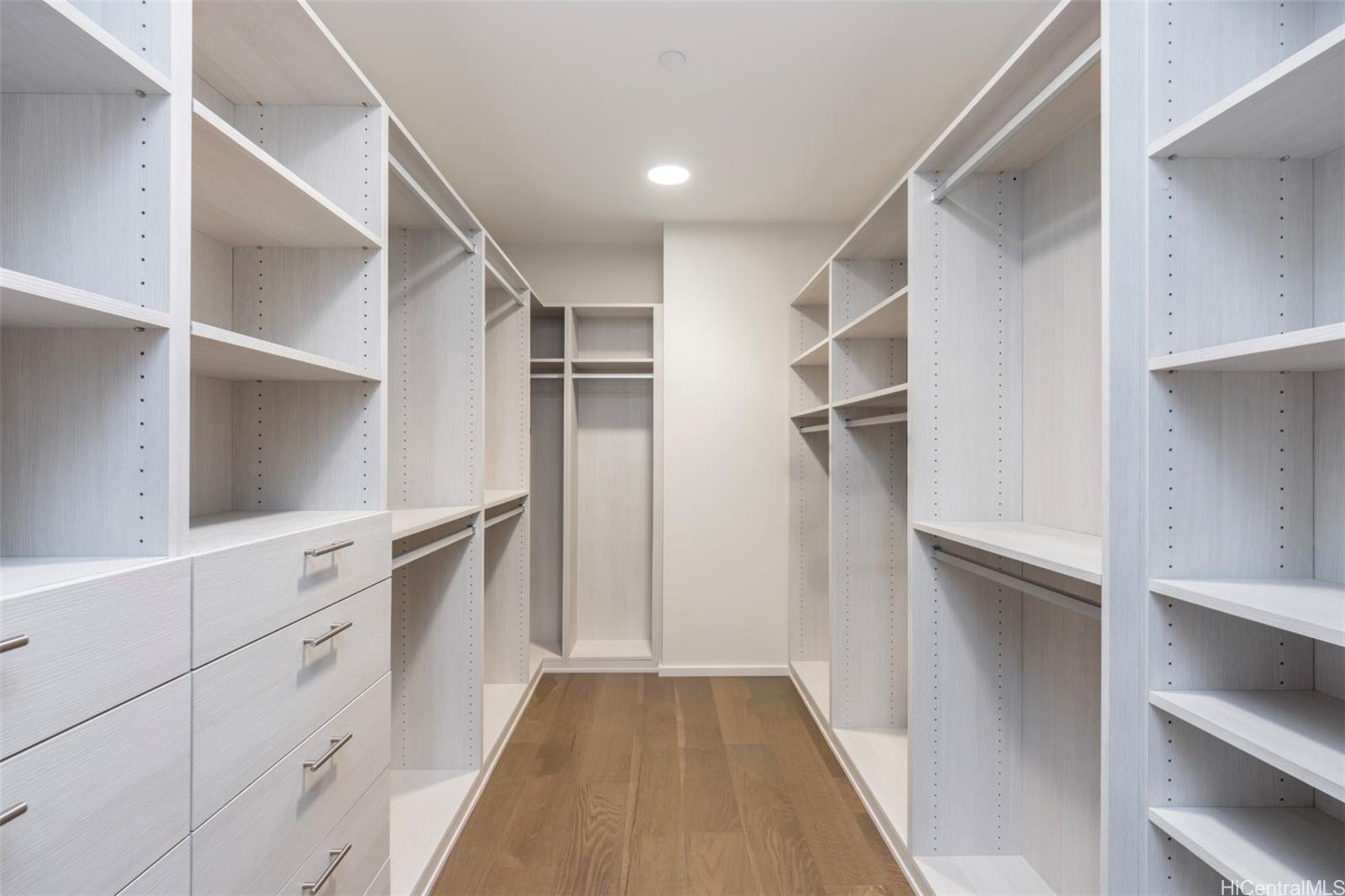 Park Lane condo # 8604, Honolulu, Hawaii - photo 20 of 25