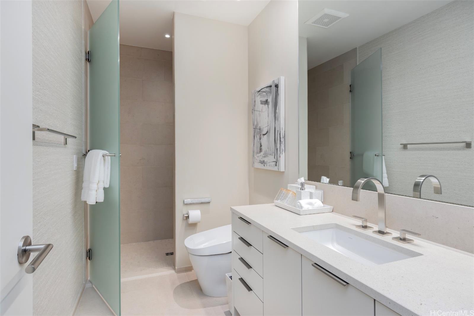 Park Lane condo # 8604, Honolulu, Hawaii - photo 21 of 25