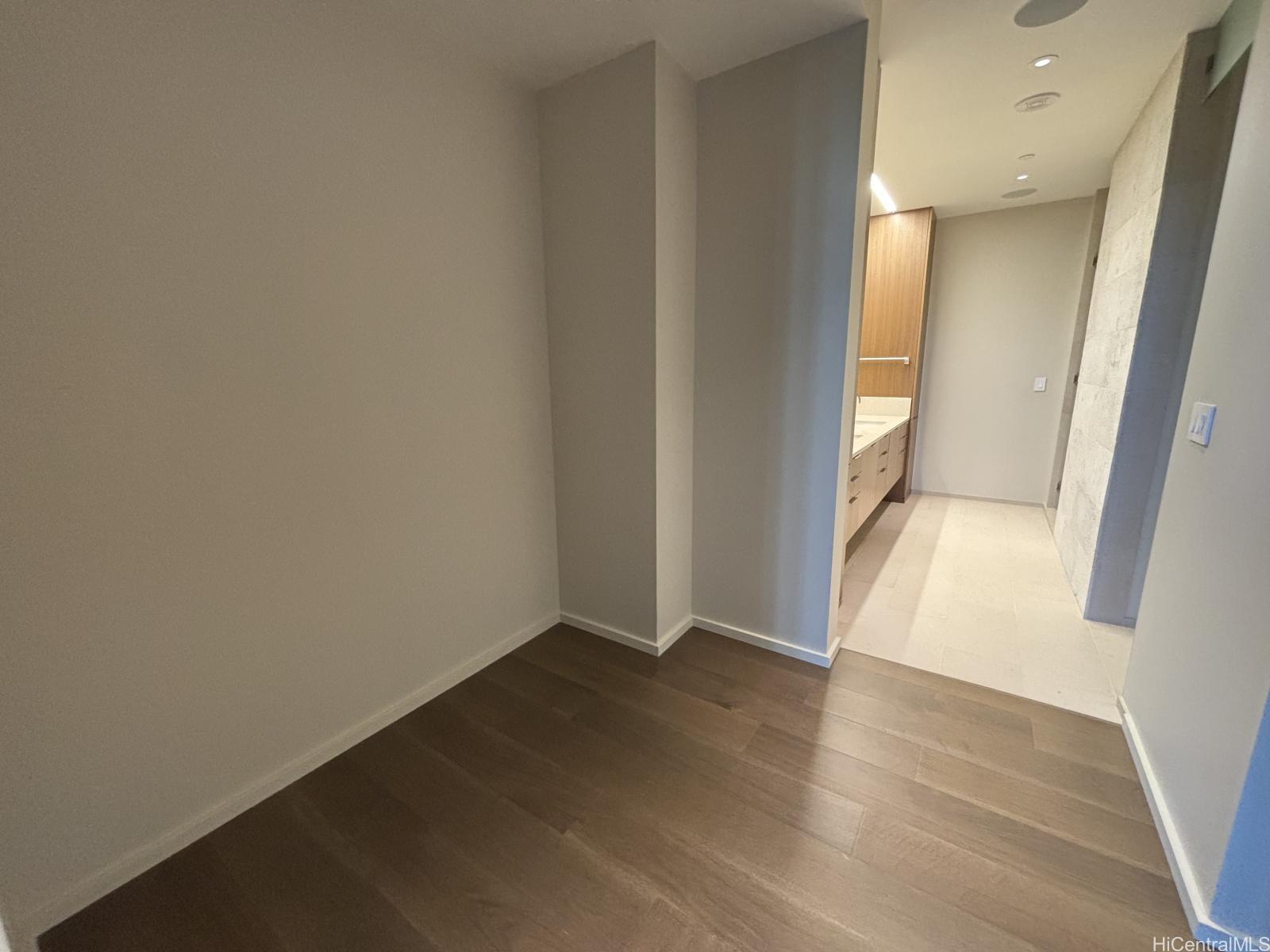 1388 Ala Moana Blvd Honolulu - Rental - photo 17 of 25