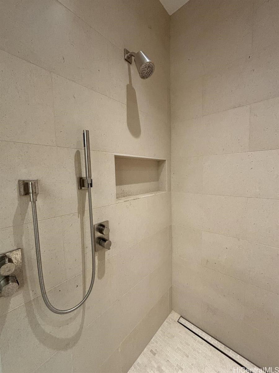 1388 Ala Moana Blvd Honolulu - Rental - photo 23 of 25