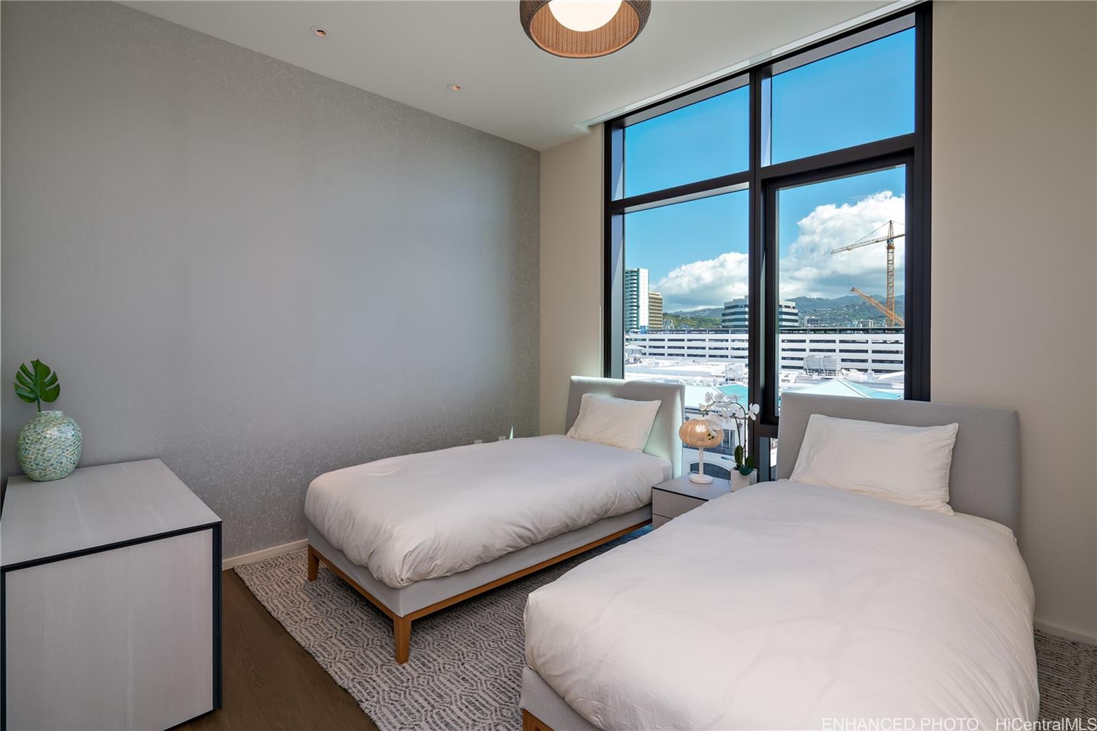 Park Lane condo # 8805, Honolulu, Hawaii - photo 16 of 17