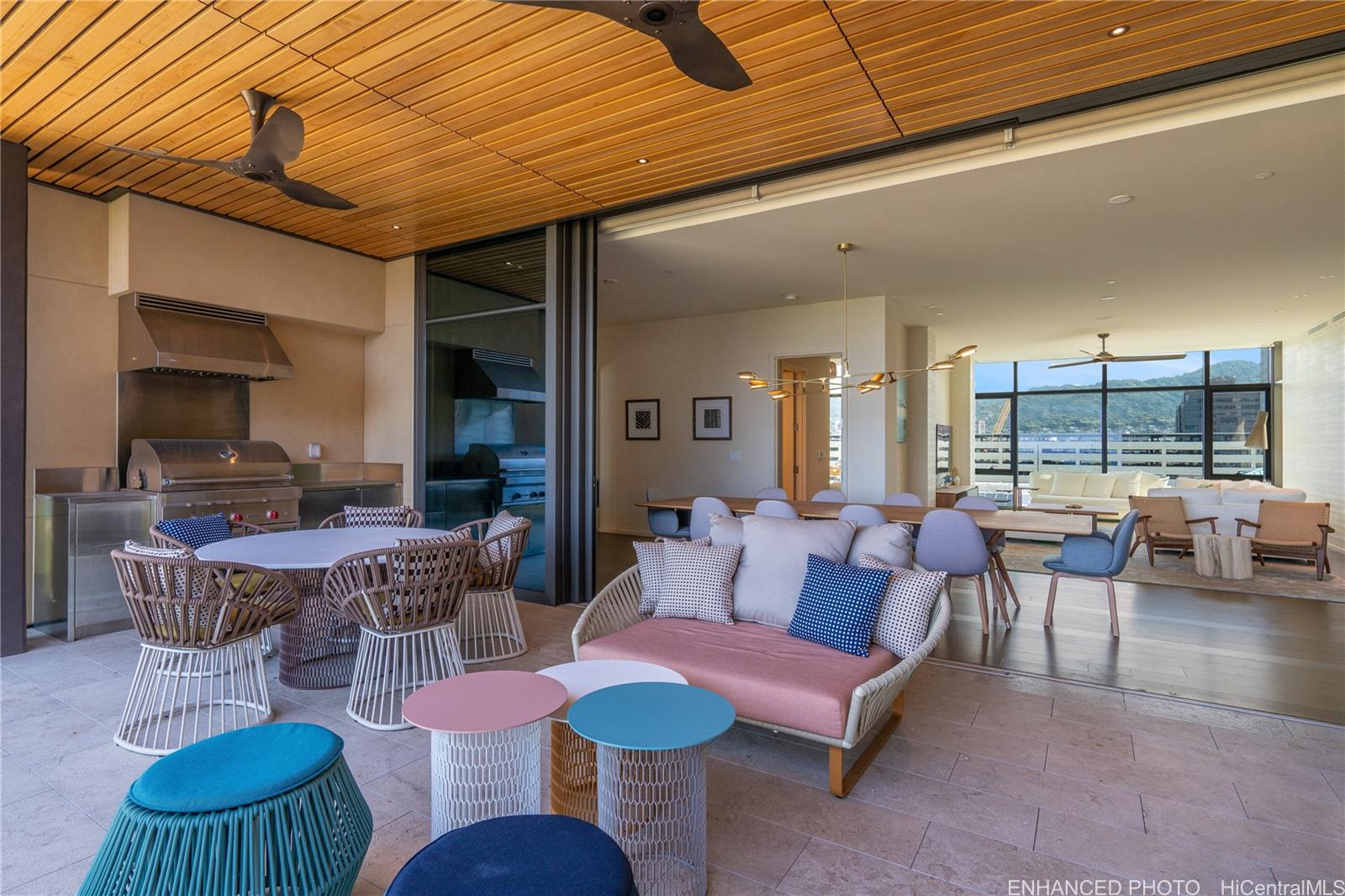 Park Lane condo # 8805, Honolulu, Hawaii - photo 4 of 17