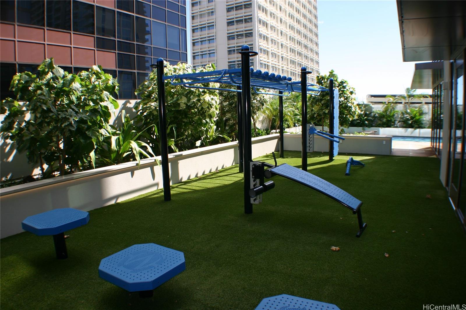 Sky Ala Moana West condo # 1009, Honolulu, Hawaii - photo 16 of 25