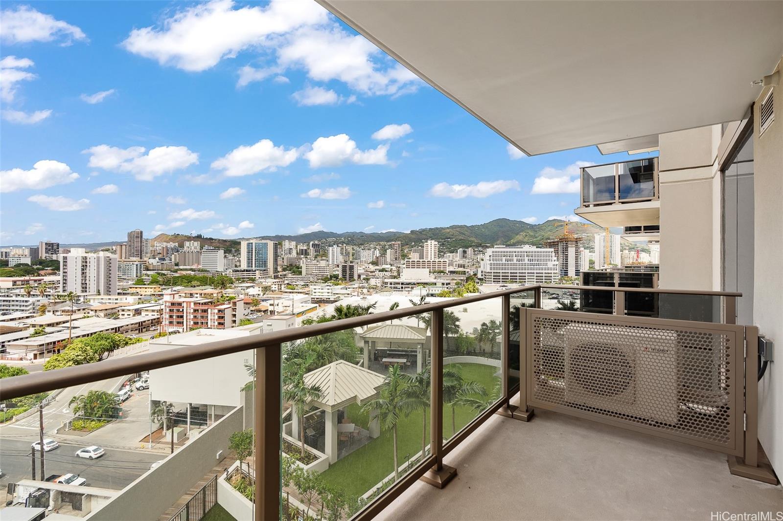 1388 Kapiolani Blvd Honolulu - Rental - photo 12 of 25