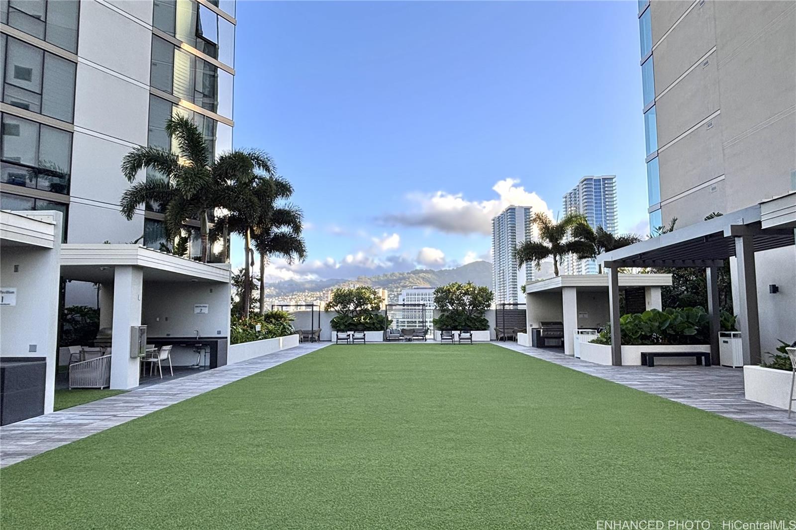 Sky Ala Moana West condo # 1409, Honolulu, Hawaii - photo 3 of 19