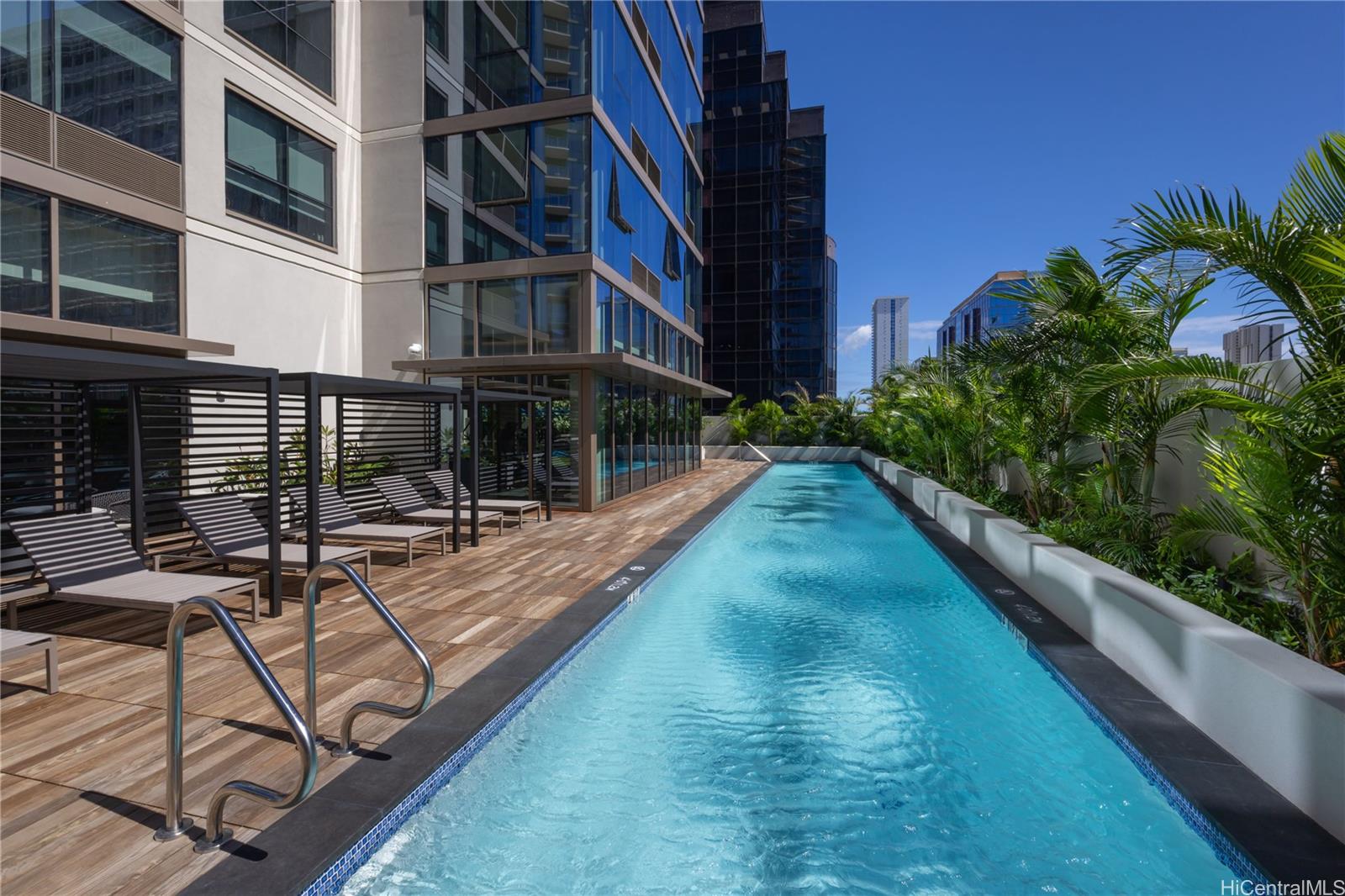 Sky Ala Moana West condo # 1505, Honolulu, Hawaii - photo 5 of 17