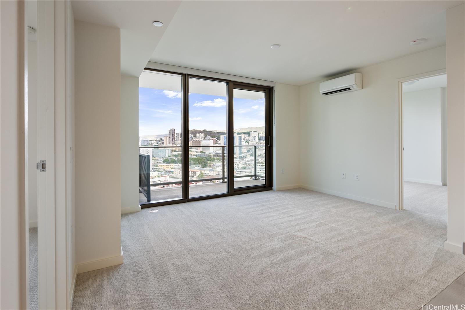 Sky Ala Moana West condo # 1508, Honolulu, Hawaii - photo 5 of 18