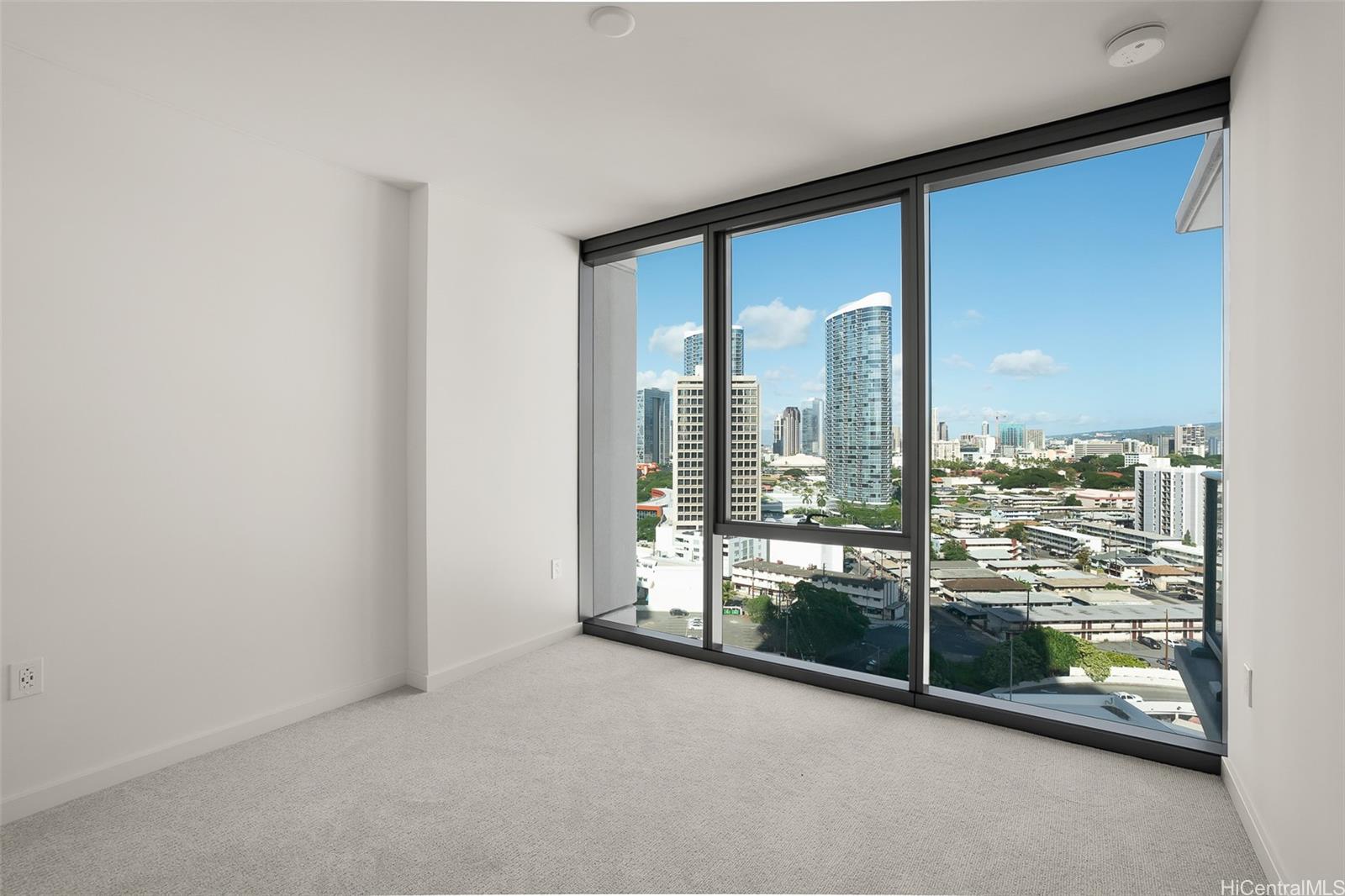 Sky Ala Moana West condo # 1610, Honolulu, Hawaii - photo 3 of 24