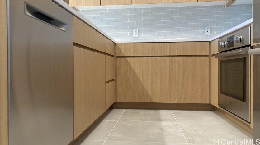 1388 Kapiolani Blvd Honolulu - Rental - photo 9 of 25